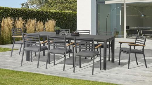 Zo kies je de perfecte tuintafel