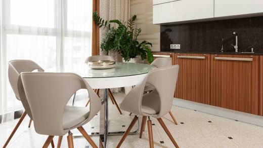 Προσφορές Black Friday vs. Εκπτώσεις: Ποια είναι η καλύτερη στιγμή για αγορά;