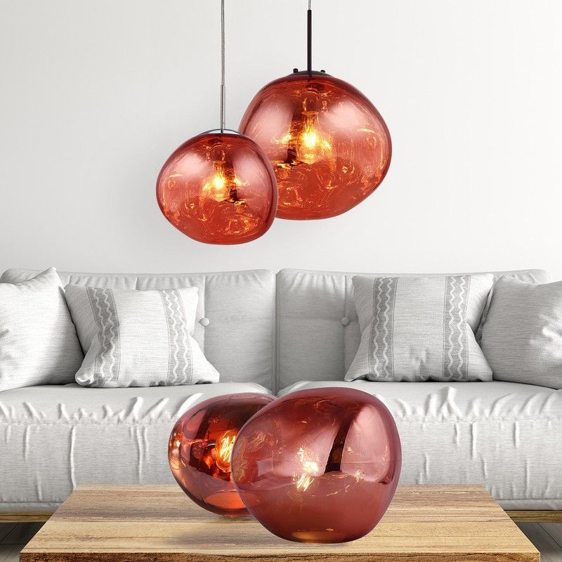 Lámpara de mesa más lámpara de techo