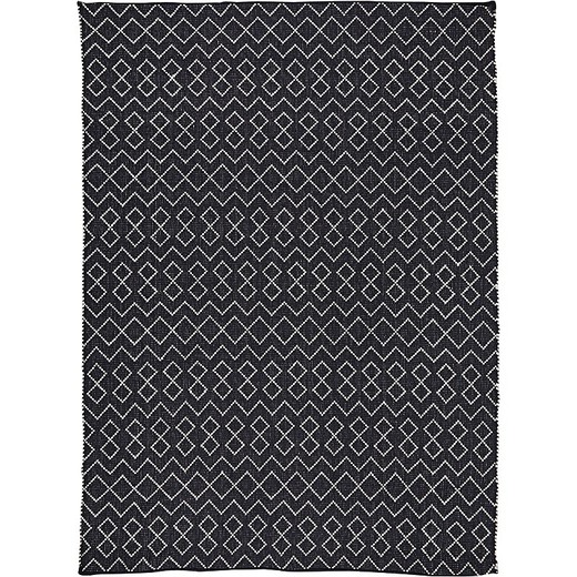 100% recycled PET black and natural rug, 140 x 200 cm