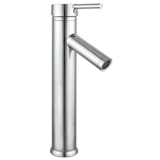 silver kitchen faucet