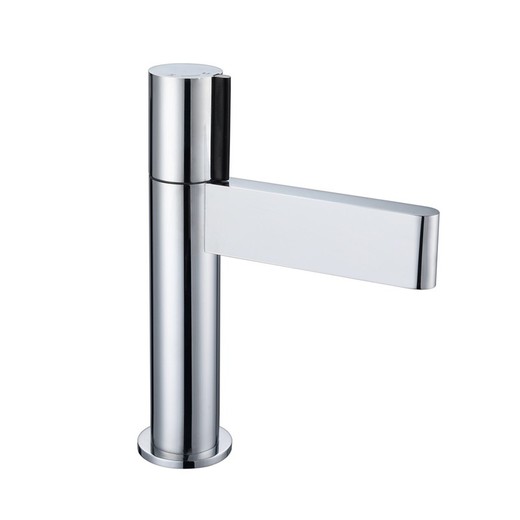 Brass basin tap in silver, 5 x 18 x 19.4 cm | Zenit