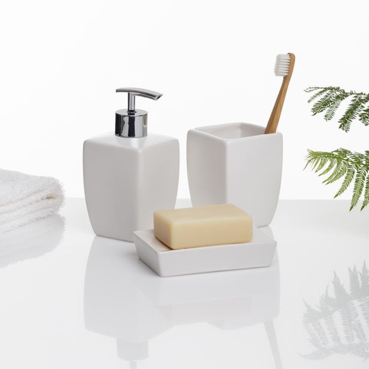 3-piece ceramic bathroom set in white