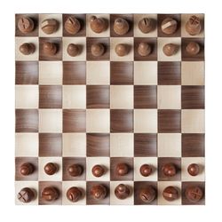 Jeu d'échecs en noyer naturel, 38 x 38 x 11 cm | Osciller