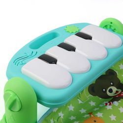 Aktivitetsmatta i flerfärgad polyeten, 76x78x49 cm | Fitness Piano