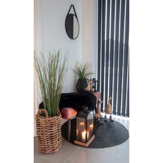 Black lambskin rug, 85 x 50 x 5 cm | Lambskin