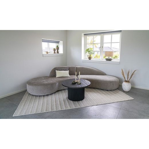 Rectangular wool rug in ivory, 230 x 160 x 1 cm | Delhi