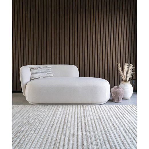 Rectangular wool rug in ivory, 230 x 160 x 1 cm | Mango