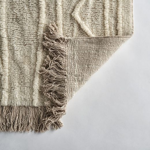Yerah wool rug in cream, 200 x 300 x 1 cm