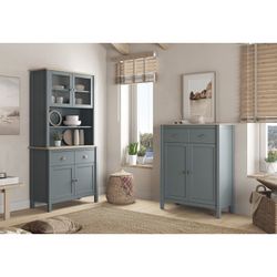 Høj skænk i grøn fyrretræ, 90 x 40 x 110 cm | tåget