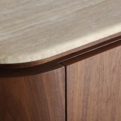 Aparador de chapa de nogal y mármol sintético en color nogal y beige, 180 x 40 x 85 cm | Dune