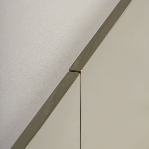 Aparador de madera con detalles cerámicos en verde pastel y blanco, 160 x 45 x 75 cm | Stage