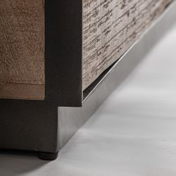 Aparador de madera de mango y metal en marrón y negro, 200 x 44 x 82 cm | Krefeld