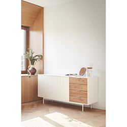 White and light oak wood sideboard, 159.2 x 47 x 79.6 cm | Sierra