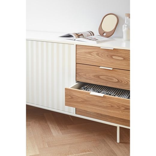 White and light oak wood sideboard, 159.2 x 47 x 79.6 cm | Sierra