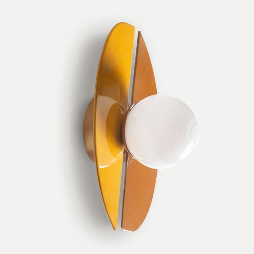 Aplique de metal en amarillo, 20 x 15 x 31 cm | Arco