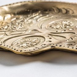 Gilt Bronze Skull Tray, 24x2x33cm