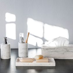 Plateau en polyrésine blanc marbré, 25,5x12x2cm