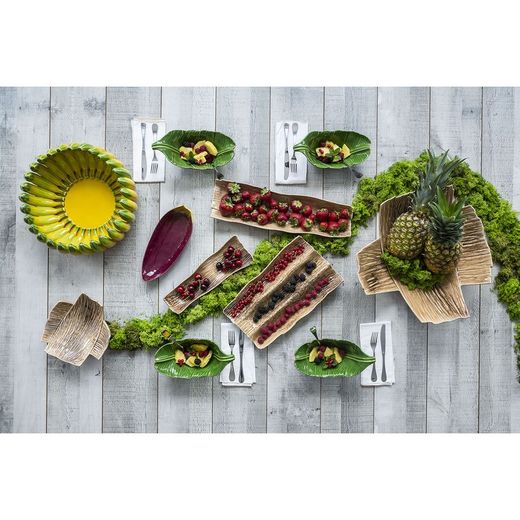 Green earthenware bowl, 28 x 13.9 x 11.8 cm | Banana Madeira