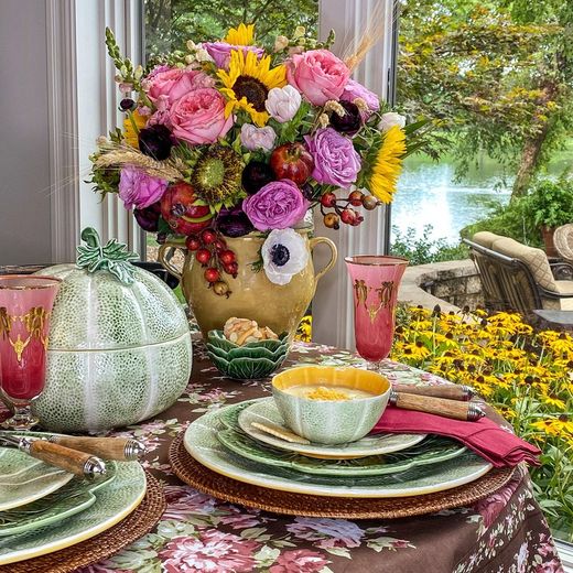 Earthenware bowl in green and orange, 13 x 12 x 6 cm | Melon