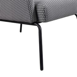 BREDA | Upholstered armchair with triangular geometric pattern in ecru and black 78 x 94 x 98 cm