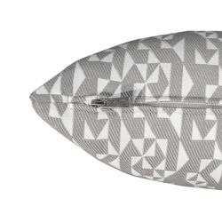 BREDA | Coussin imprimé géométrique gris et écru 55 x 30 cm