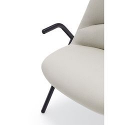 High armchair in cream fabric, 83 x 81 x 114 cm | Dins