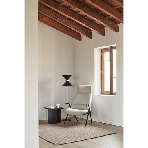 High armchair in cream fabric, 83 x 81 x 114 cm | Dins