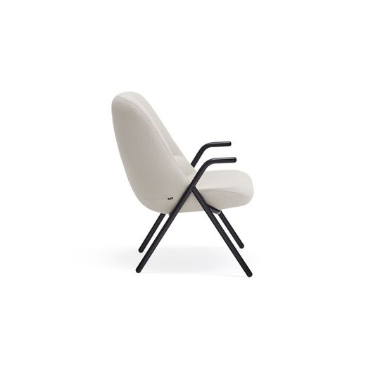 Low cream fabric armchair, 83 x 77 x 90 cm | Dins