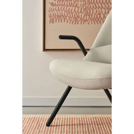 Low cream fabric armchair, 83 x 77 x 90 cm | Dins