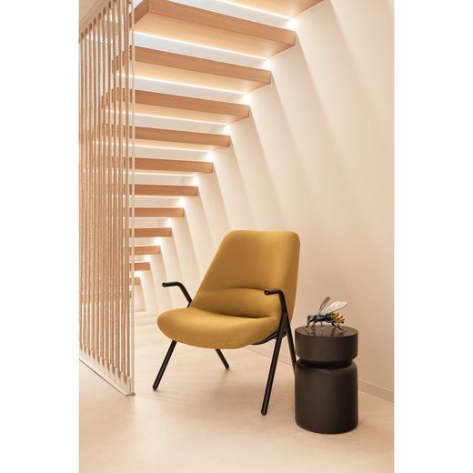 Low mustard fabric armchair, 83 x 77 x 90 cm | Dins
