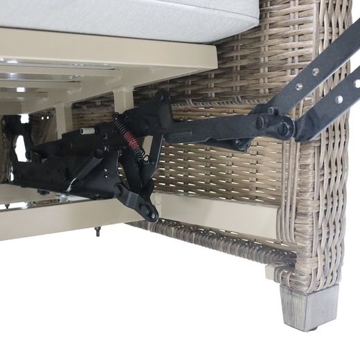 Outdoor relax armchair in aluminum and synthetic rattan in brown, 92 x 78 x 108 cm | Brent