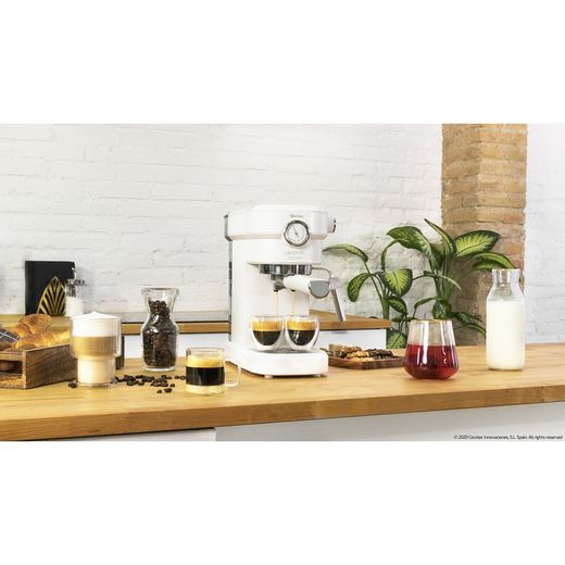 Cafetera espresso Cafelizzia 790 White Pro Cecotec