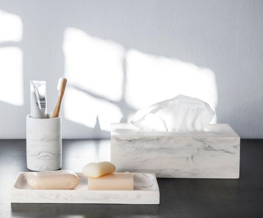 4-teiliges Badezimmer-Set mit Marmoreffekt in Weiß und Gold