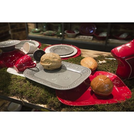 Kleine Steingutdose in Sand, 14,5 x 11,6 x 10,9 cm | Nüsse