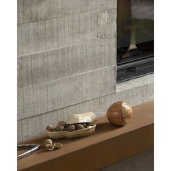 Small sandstone box, 22.1 x 8.4 x 8.4 cm | Nuts