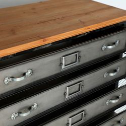 Silver and natural iron and fir chest of drawers, 68 x 34 x 99 cm | Meljac