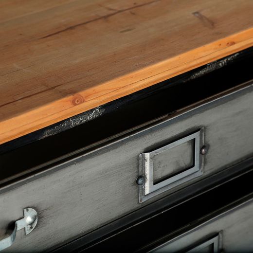 Silver and natural iron and fir chest of drawers, 68 x 34 x 99 cm | Meljac