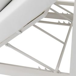 Balinees aluminium en stoffen bed in wit, 198 x 198 x 200 cm | Edna lama's