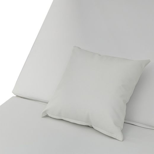Balinees aluminium en stoffen bed in wit, 198 x 198 x 200 cm | Edna lama's