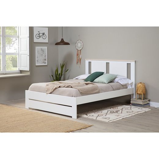Pine bed in white and natural, 198 x 152.3 x 100 cm | Enara
