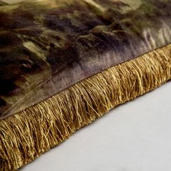 Coussin Anatole en velours ocre, 45 x 45 x 15 cm