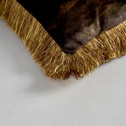 Coussin Anatole en velours ocre, 45 x 45 x 15 cm