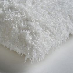 White polyester cushion, 44 x 44 x 10 cm | asira