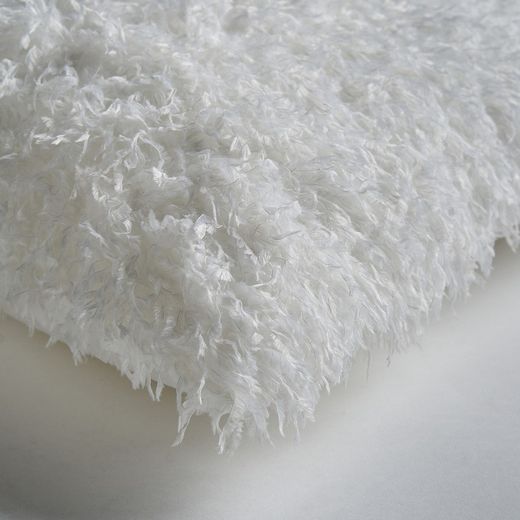 White polyester cushion, 44 x 44 x 10 cm | asira