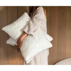 Coussin en tissu ivoire, 40 x 60 cm | Bouclé