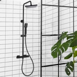 Colonna doccia in acciaio inox di colore nero, 2,4 x 35,5 x 83/119 cm | Mare rilassante