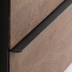Cómoda de madera de mango y metal en marrón y negro, 100 x 48 x 80 cm | Killeany