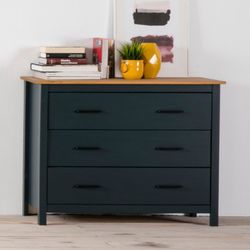Bedroom set, chest of drawers and 2 small tables | miranda
