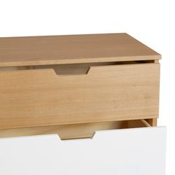 Chambre à coucher, commode et table basse | Cuzco